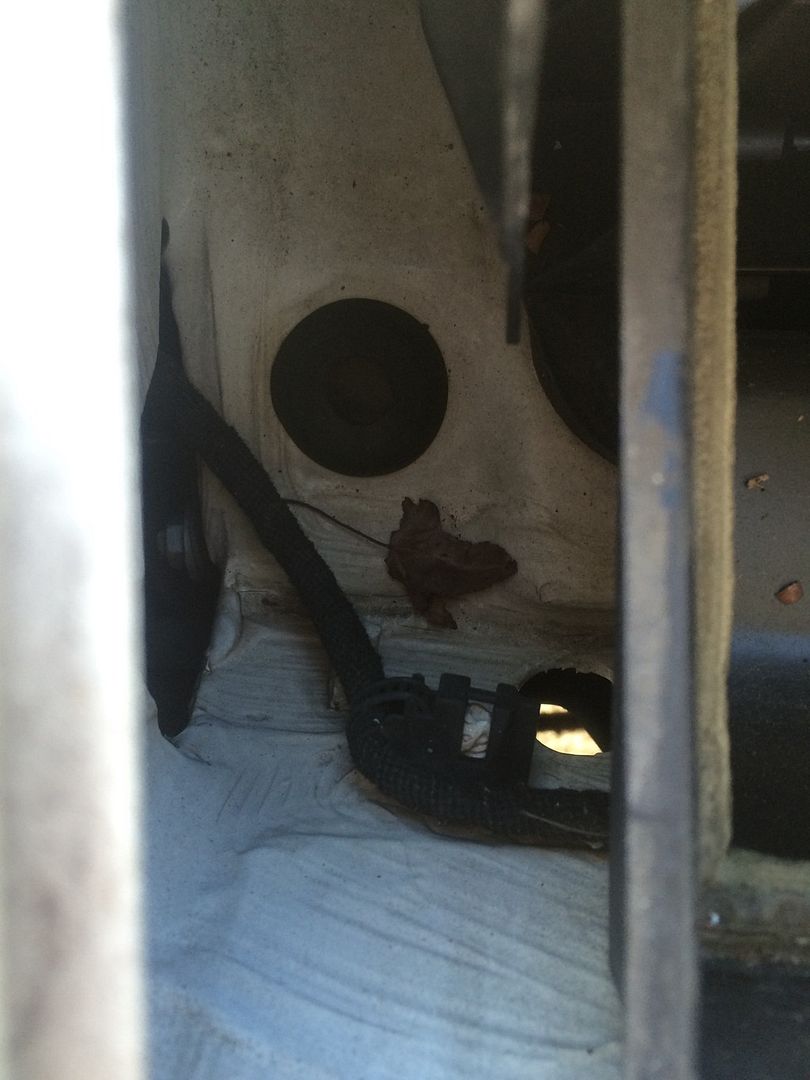 Wet Floor... Rain tray grommet ? Take a look VW Vortex Volkswagen Forum